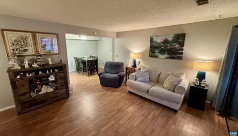 109 Turtle Creek Rd #4, Charlottesville, VA 22901