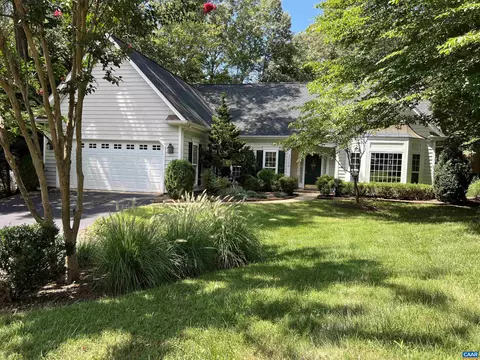 1116 River Oaks Ln, Charlottesville, VA 22901