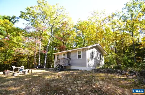 283 Ghost Rdg, Stanardsville, VA 22973