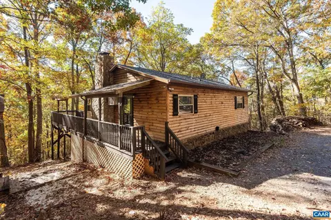 554 Hilltop Ln, Mount Jackson, VA 22842