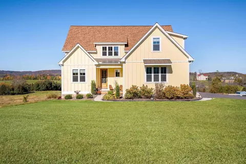 446 Guthrie Rd, Stuarts Draft, VA 24477 photo 2
