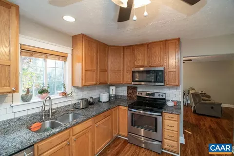 17 Hatchechubee Rd, Palmyra, VA 22963 photo 7