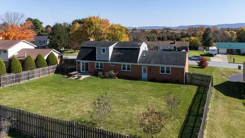 224 Cambridge Dr, Stuarts Draft, VA 24477 photo 46