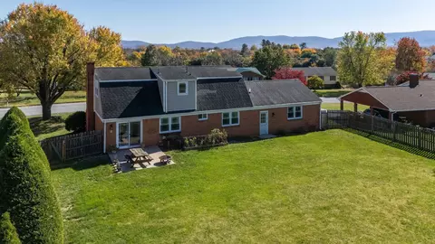 224 Cambridge Dr, Stuarts Draft, VA 24477 photo 45