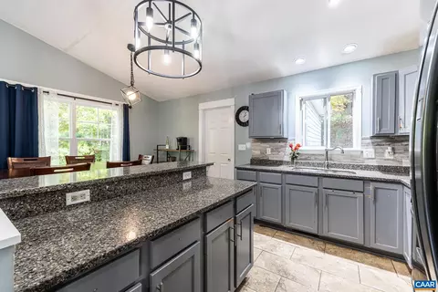 35 Brougham Rd, Palmyra, VA 22963 photo 7
