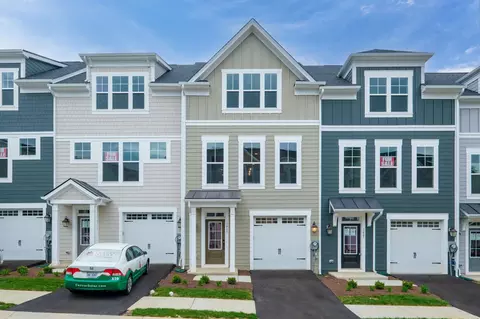 3419 Monterey Dr #32C, Harrisonburg, VA 22801