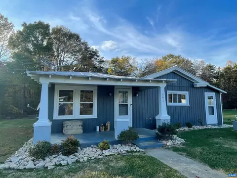 541 Mahanes Rd, Gordonsville, VA 22942