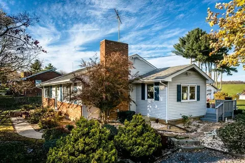 2454 New Market Depot Rd, New Market, VA 22844