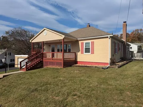 511 Spottswood Rd, Staunton, VA 24401