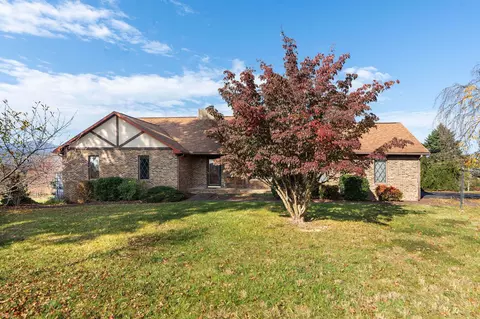 19 Jordan Pl, Churchville, VA 24421