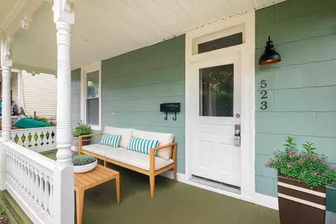 523 Marquis St, Staunton, VA 24401