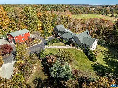 2719 Buck Island Rd, Charlottesville, VA 22902