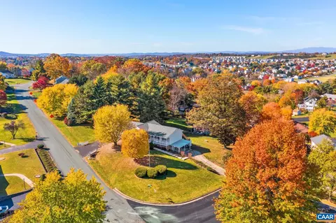 19 Wyndham Hill Dr, Fishersville, VA 22939
