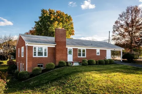 1200 Westmoreland Dr, Harrisonburg, VA 22801