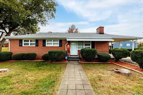 5709 Saint George Ave, Crozet, VA 22932