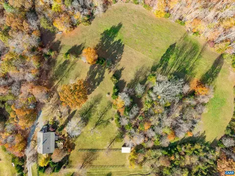 93 Carriage Hill Rd, Palmyra, VA 22963