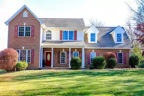 182 Henkel Rd, Waynesboro, VA 22980
