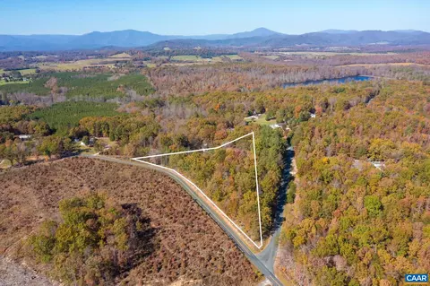 1235 Variety Mill Rd, Arrington, VA 22922