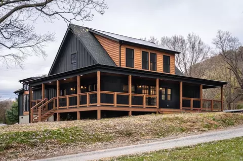 3332 Hill Gap Rd, Bridgewater, VA 22812