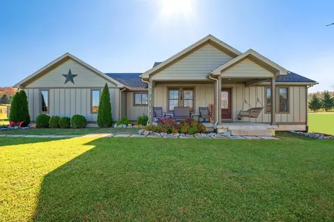 23 Solstice Springs Ln, Stuarts Draft, VA 24477