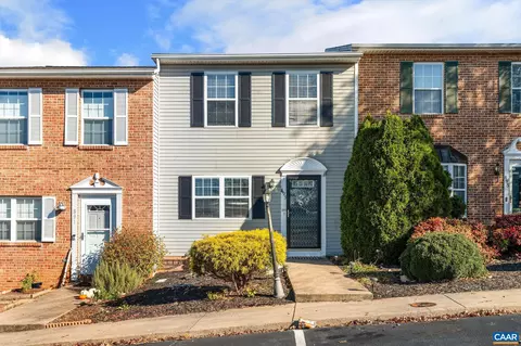 893 Northfield Ct, Harrisonburg, VA 22802
