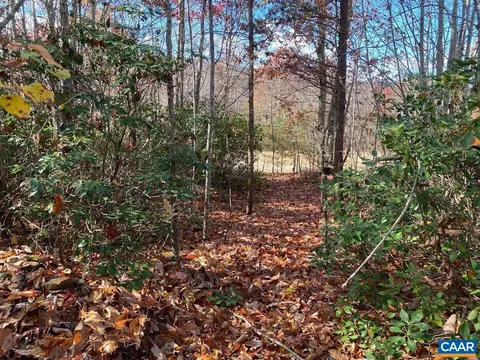 mountain ridge ln, Shipman, VA 22971 photo 4