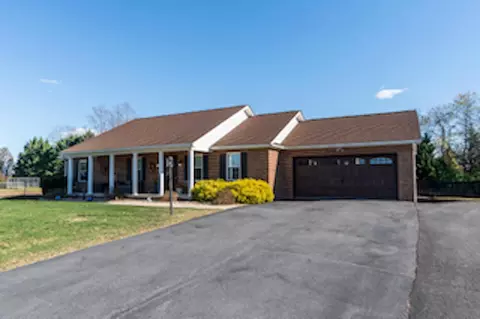 76 Grinding Mill Ln, Verona, VA 24482