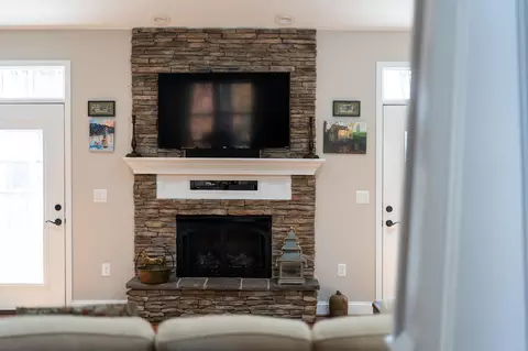 193 Jaspers Ln, Stuarts Draft, VA 24477 photo 15