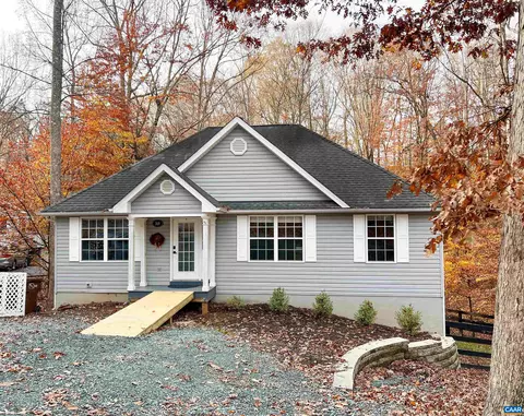 269 Jefferson Dr, Palmyra, VA 22963