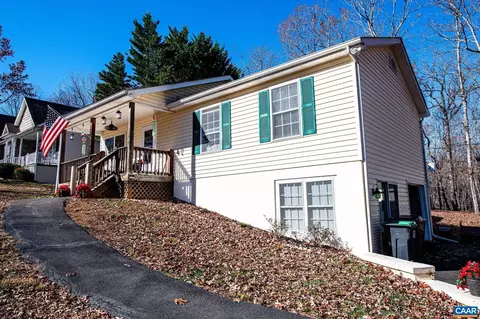 18 Cliftwood Rd, Palmyra, VA 22963 photo 2