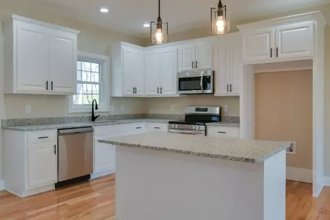121 Spring Ridge Dr, Stuarts Draft, VA 24477 photo 14