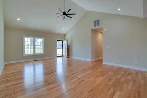 121 Spring Ridge Dr, Stuarts Draft, VA 24477 photo 8
