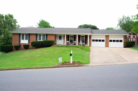 107 Holly Hill Dr, Bridgewater, VA 22812