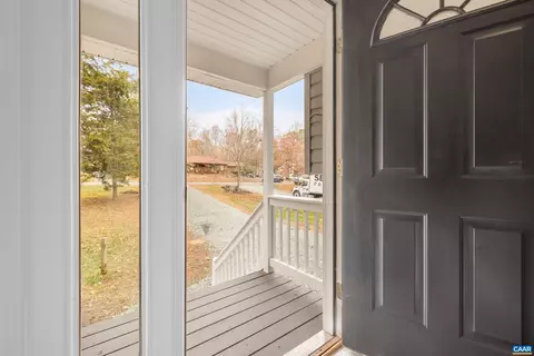 33 Brougham Rd, Palmyra, VA 22963 photo 3