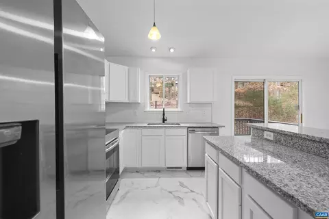 33 Brougham Rd, Palmyra, VA 22963 photo 13