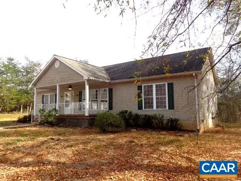 374 Flat Woods Rd, Amherst, VA 24521 photo 3