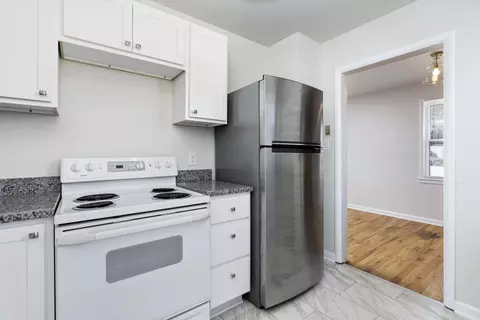 302 Devon Rd, Staunton, VA 24401 photo 9