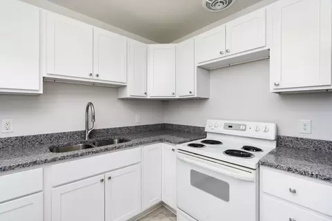 302 Devon Rd, Staunton, VA 24401 photo 10
