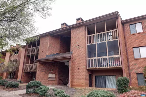 138 Green Turtle Ln #9, Charlottesville, VA 22901