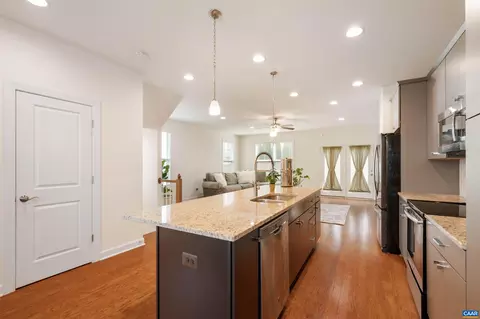 1670 Delphi Dr, Charlottesville, VA 22911 photo 3