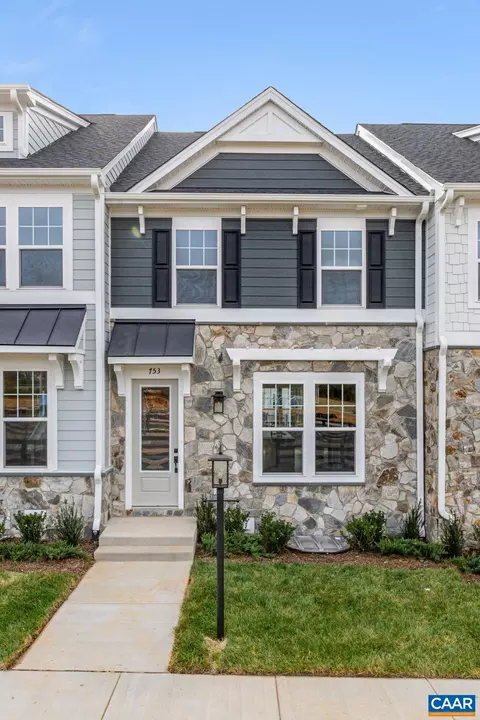 753 Park Ridge Dr, Crozet, VA 22932