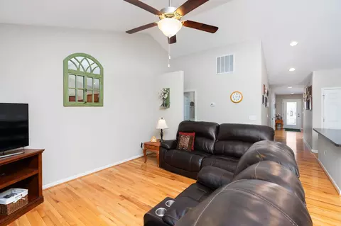 28 Upland Ct, Stuarts Draft, VA 24477 photo 6
