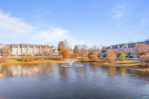 9039 W End Cir, Crozet, VA 22932
