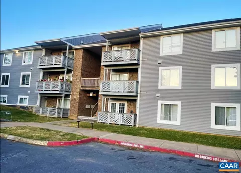 40 South Ave #C, Harrisonburg, VA 22801