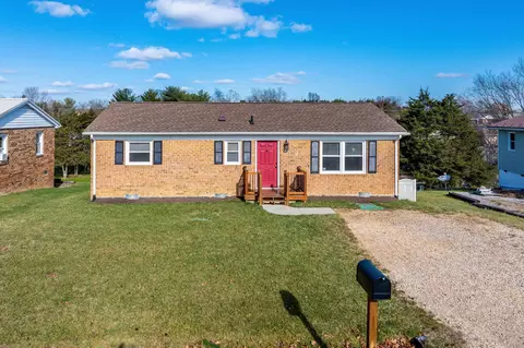 78 Kendrick Ave, Verona, VA 24482