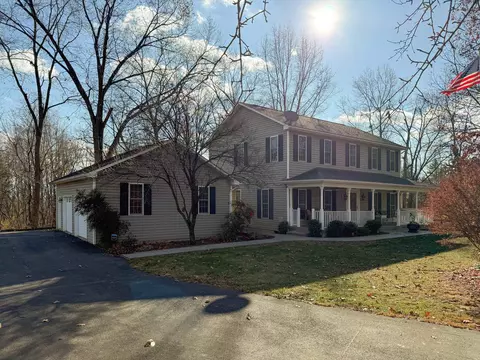 49 Fairview Cir, Woodstock, VA 22664
