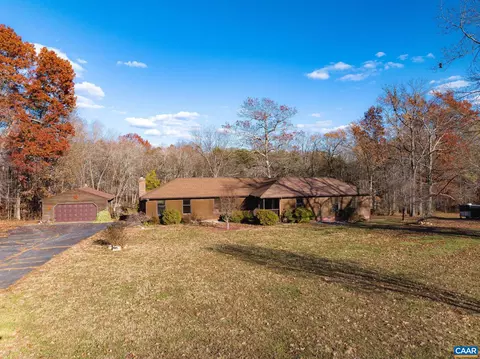 2703 Jefferson Hwy, Louisa, VA 23093