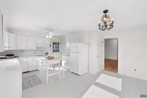 907 High Peak Rd, Monroe, VA 24574 photo 13
