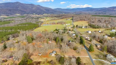 907 High Peak Rd, Monroe, VA 24574 photo 2