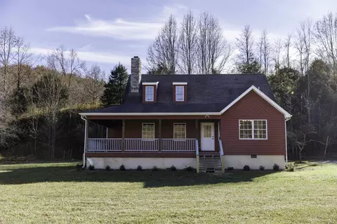 665 Blacks Creek Rd, Lexington, VA 24450